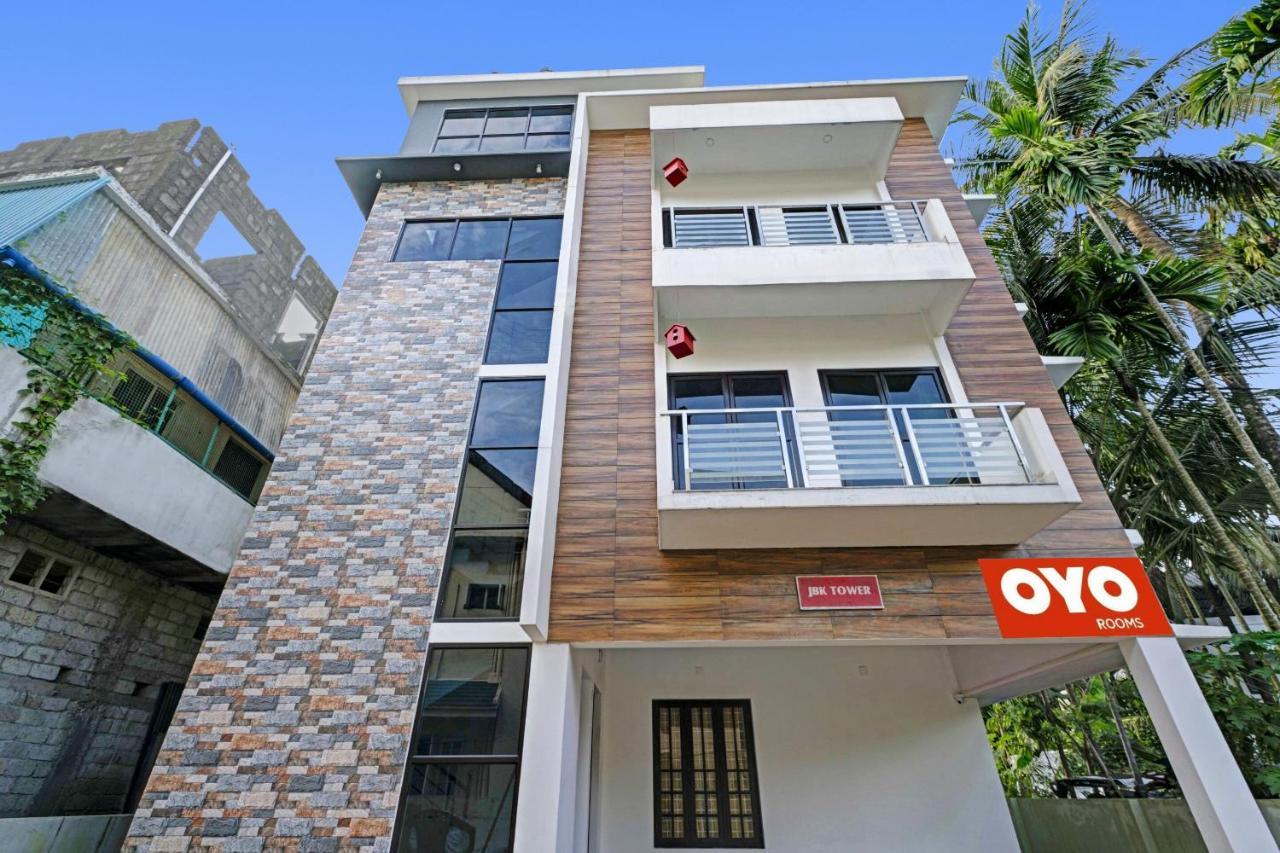 Oyo Thykoodam Sleep Inn Kochi Buitenkant foto